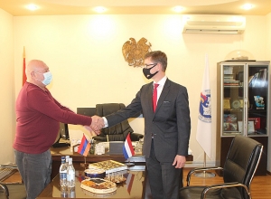 Դեսպանը կարևորել է շուտափույթ ականազերծումը Հայաստանում