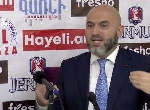 У апрельской комиссии грязные цели: Армен Ашотян