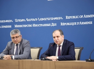 ԱԳՆ-ում քննարկվել են թուրք-ադրբեջանական դաշինքի կողմից Արցախի դեմ սանձազերծած պատերազմից հետո առաջացած  հումանիտար իրադրությունը