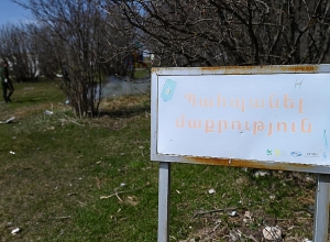 Ռոմանոս Պետրոսյանը Գեղարքունիքի մարզում մասնակցել է շաբաթօրյակի եւ մեծ ծառատունկի աշխատանքներին