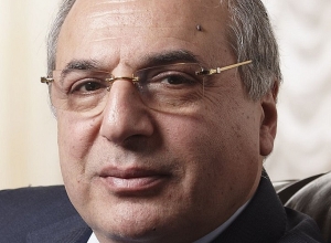 Արմեն Սմբատյանի պաշտպանները ապօրինի են որակում նրա նկատմամբ քրեական հետապնդումը