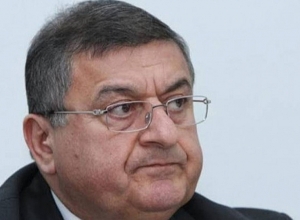 Գագիկ Ջհանգիրյանը հյուրընկալել է Պաշտպանության նախարար Վաղարշակ Հարությունյանին