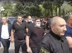 «Մեղրիում դու տեղ չունես»․ Նիկոլ Փաշինյանը հեռացավ Մեղրիից