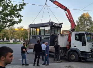 Ֆրանսիայի հրապարակում տեղադրված ապօրինի կրպակն ապամոնտաժվել է