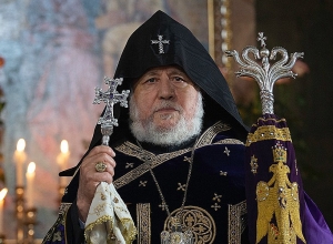 Боль трагедии Геноцида сегодня тяжелыми потерями в Арцахской войне заново заполнила душу нашего народа: послание Католикоса