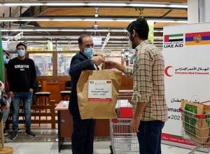 Էմիրաթական Կարմիր մահիկը սննդի 260 ծանրոց է տրամադրել Հայաստանում սովորող մուսուլման ուսանողներին