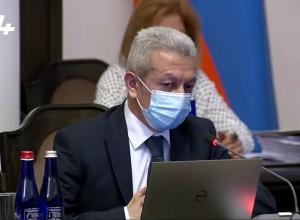 Мы пытаемся упростить процесс замены старого автомобиля на новый: Пашинян