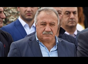 Սյունիքում ամեն պահի թուրքը կարող է ճանապարհից մարդ տանել․ 2 ժամ կանգնել եմ, մի սահմանապահ չի մոտեցել․Սասուն Միքայելյան