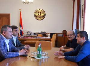 Президент Арцаха принял председателя Совета директоров компании «Икс Груп» Хачика Хачатряна