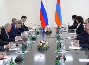 Կարևորագույն հարցը Ադրբեջանի կողմից  բոլոր ռազմագերիների և պատանդի կարգավիճակում գտնվող քաղաքացիական անձանց վերադարձի ապահովումն է․ Արա Այվազյանը՝ Լավրովին