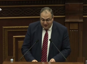 Կասկածող եմ ման գալիս, պարոն Բաբաջանյան․ Վլադիմիր Վարդանյան