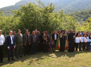 Արայիկ Հարությունյանը Կիչանում մասնակցել է Արմեն Բաղդասարյանի հիշատակին կանգնեցված խաչքարի օծման արարողությանը