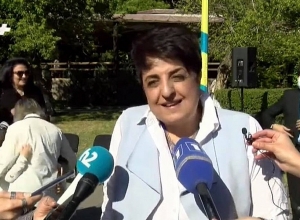 Արվեստագետներն ու քաղաքացիները ծաղիկներ խոնարհեցին Սպենդիարյանի շիրիմին