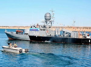 Ամերիկյան նավը նախազգուշական կրակ է արձակել իրանական նավերի ուղղությամբ