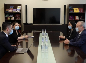 Վահրամ Դումանյանն ընդունել է «Հայաստանի մանուկներ» հիմնադրամի ներկայացուցիչներին