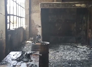 Հրդեհ կահույքի արտադրամասում