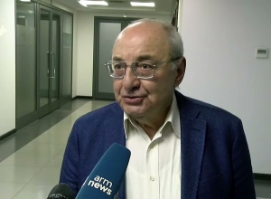 Продвигаются вперёд на километры: я удивлён, что наша армия не даёт ответ сразу: Вазген Манукян