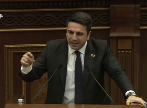 Մեր նավը փոթորիկի մեջ է՝ ով էլ լիներ երկրի ղեկավար․Ալեն Սիմոնյան