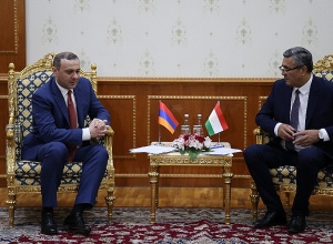 Արմեն Գրիգորյանը տաջիկ գործընկերոջը ներկայացրել է իրավիճակը հայ-ադրբեջանական սահմանին