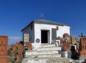 «Սուրբ Հովհաննես» մատուռի մոտակայքում քաղաքացին ընկել և վնասել է ոտքը