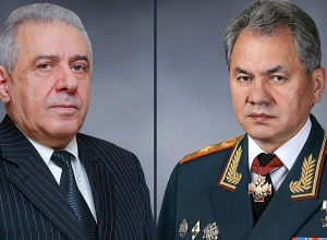 Вагаршак Арутюнян и Сергей Шойгу обсудили ситуацию, сложившуюся на армяно-азербайджанской границе