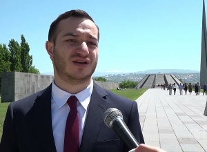 Посещение Цицернакаберда группой дружбы Армения-Греция в память о геноциде понтийских греков