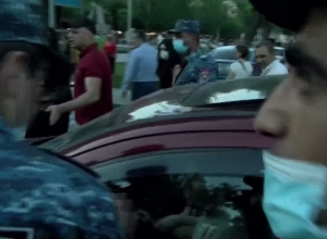 Перебранка между гражданами