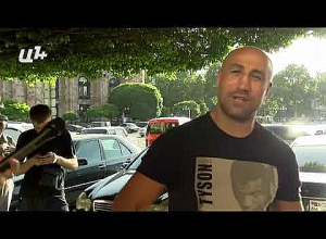 Իմ ցանկությունն է, որ մերը մնա մեզ, ուրիշինը՝ ուրիշին․ Արթուր Աբրահամը անցնում էր Կառավարության կողքով