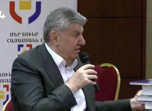 Ես ուզում եմ համախմբել 10 մլն հայերի, կապ չունի՝ որտեղ են ապրում․Արա Աբրահամյան