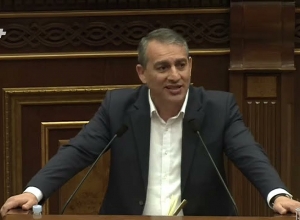 Мы даём возможность врагам проникнуть в нашу внутриполитическую жизнь, осуществить свой заговорщический план