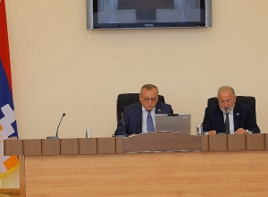 Արթուր Թովմասյանը ներկայացրել է ԱՀ ԱԺ-ի հետպատերազմյա գործունեությունը