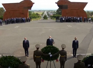 Никол Пашинян в Сардарапате