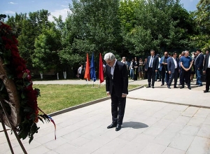 Սերժ Սարգսյանը Վանաձորում է