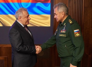 Սերգեյ Շոյգուի հետ Վաղարշակ Հարությունյանի հանդիպումն ավարտվել է