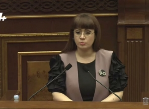 Остались бы у власти, решили бы проблему