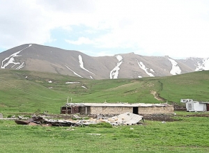 Ադրբեջանցիները Գեղարքունիքի գյուղերում կանգնեցնում են գյուղացիներին, բացատրություններ պահանջում․ ՄԻՊ