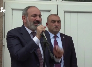 Что значит ездить на мёртвом льве? Кочарян - герой анекдота: Никол Пашинян