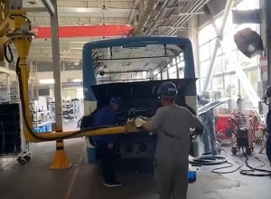 Երևանյան ավտոբուսները գործարանում