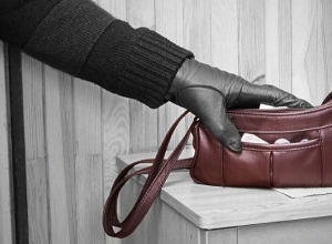 Կայքերից մեկի գրասենյակից գողացել են խմբագրի պայուսակը