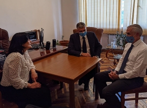 ՄԱԿ-ի մշտական համակարգողը հանդիպել է Արցախից տեղահանված ընտանիքների հետ