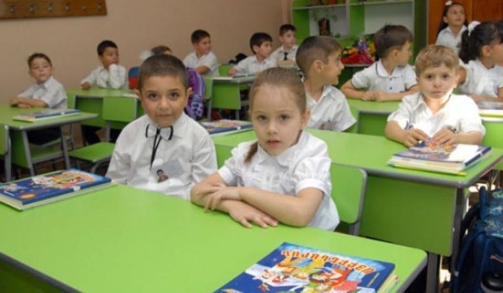 de8d426503547df2ac832e0f0341453f-1