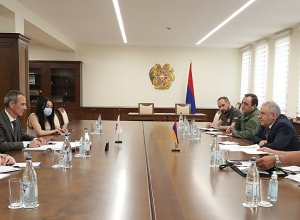 Вагаршак Арутюнян обсудил с главой делегации МККК вопрос военнопленных