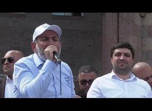 Նիկոլ Փաշինյանը Չարենցավանում է