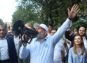 Նիկոլ Փաշինյանը  գլխավորեց երթը Երեւանում