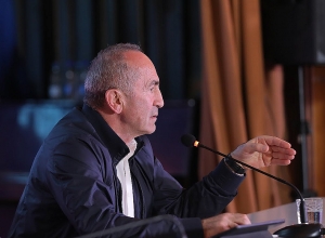 Роберт Кочарян в Маралике