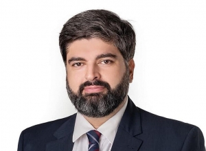 Որոշել եմ դուրս գալ քաղաքականությունից․ Միքայել Զոլյան