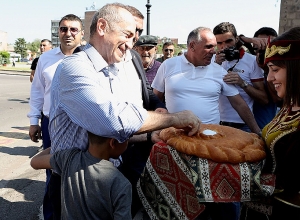 Գավառ քաղաքում տեղի է ունենում «Հայաստան» դաշինքի ղեկավարների հանդիպումն ընտրողների հետ