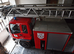 Հրշեջ-փրկարարները կանխել են հրդեհի տարածումը դեպի մոտակա տներ