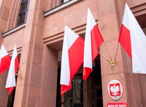 Польша готова содействовать РА