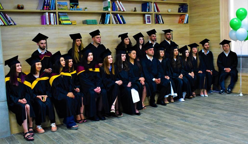 1ec6c57a2f2c4a02156fc21154b370f7